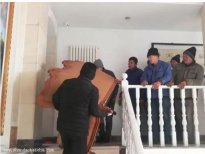 姑苏苏州市区“大白宫”违建拆除现场，楼内画面曝